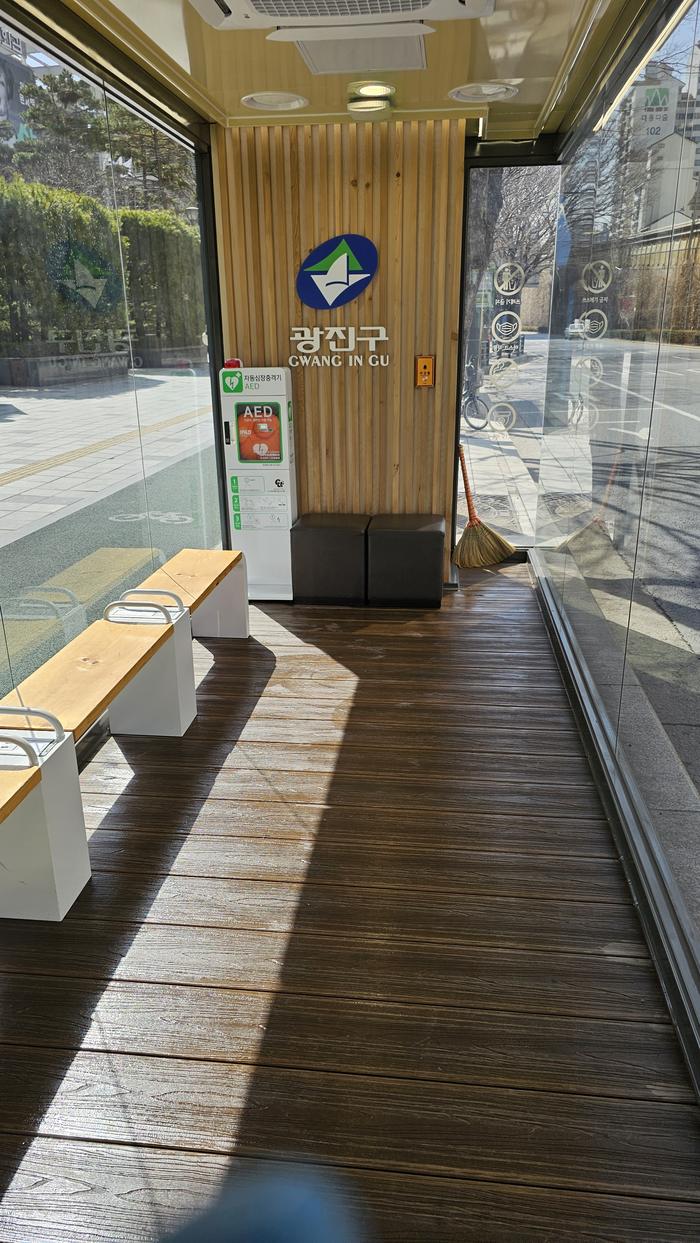 51675_copy_51684_3695294320_pAWBqmMx_6ef874883586c202ac07654d20771dc020dc6fa2.jpg 이미지크게보기